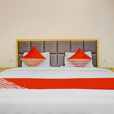 OYO 90635 Tango Juliet Residence Jakarta Bagian luar foto