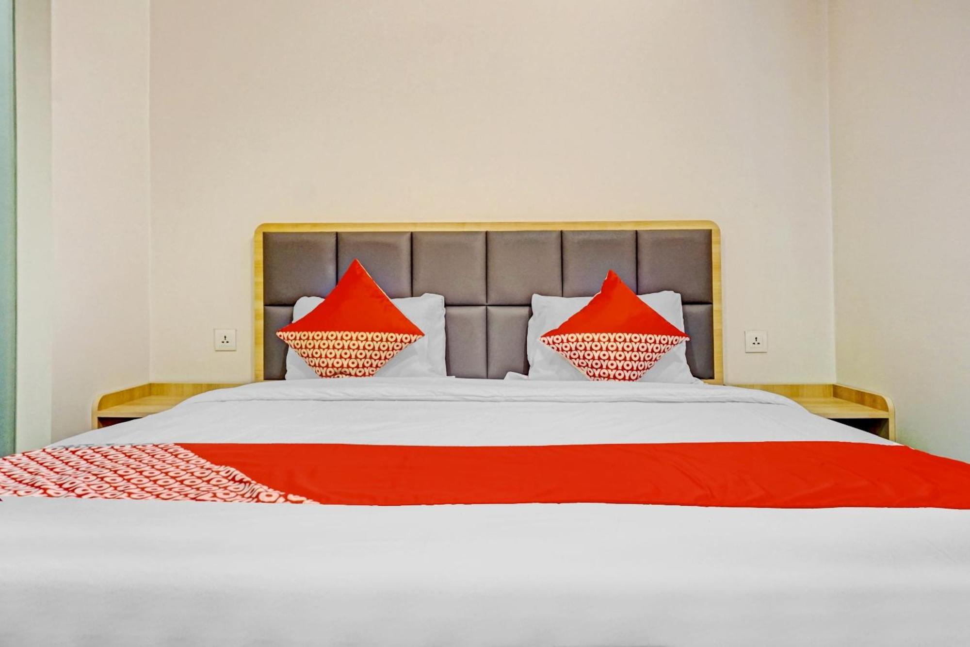 OYO 90635 Tango Juliet Residence Jakarta Bagian luar foto