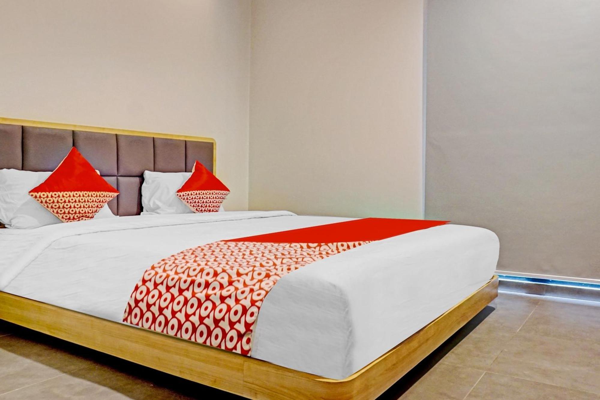 OYO 90635 Tango Juliet Residence Jakarta Bagian luar foto
